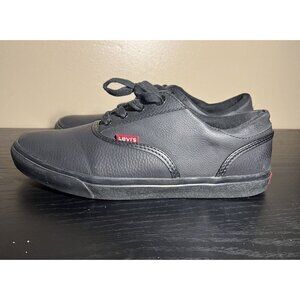 Levi’s Men’s Black Comfort Vegan Leather Comfort Sneakers - Size 9- Laced NWT